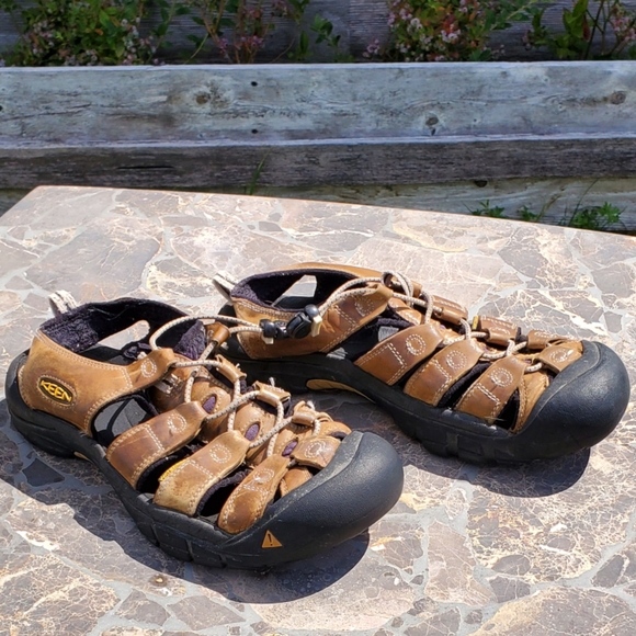 Keen Men's Newport bisonSandal sz 10 - Picture 12 of 13